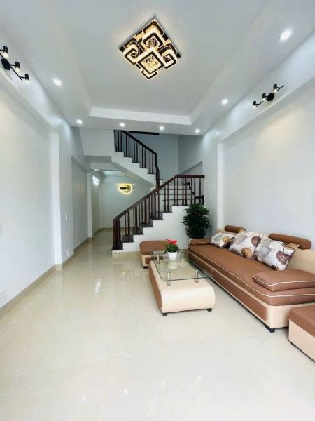 Bán Nhà 3 Tầng Ngõ Phố Lê Cảnh Tuân, Ph Hải Tân, Tp Hd, 40M2, 3 Ngủ, 2Vs, Chỉ 2.25 Tỷ - 642298