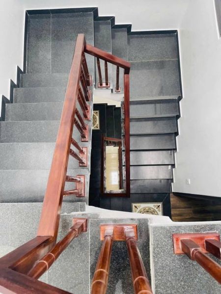 Bán Nhà 3 Tầng Ngõ Phố Lê Cảnh Tuân, Ph Hải Tân, Tp Hd, 40M2, 3 Ngủ, 2Vs, Chỉ 2.25 Tỷ - 642316