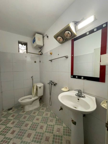 Bán Nhà Ngõ Đường Nguyễn Văn Linh, Ph Thanh Bình, Tp Hd, 2.5 Tầng, 46.8M2, 3 Ngủ, 2.3 Tỷ - 642487