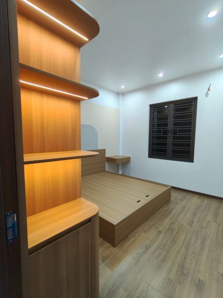 Bán Căn Nhà Góc 3 Tầng Phố Hàn Giang, Ph Quang Trung, Tp Hd, 46.8M2, 3 Ngủ, 3 Vs, Kd Nhỏ - 642676