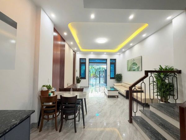 Bán Căn Nhà 4 Tầng Mặt Phố Trương Hán Siêu, Ph Nhị Châu, Tp Hd, 55M2, Mt 4M, 3 Ngủ - 642838