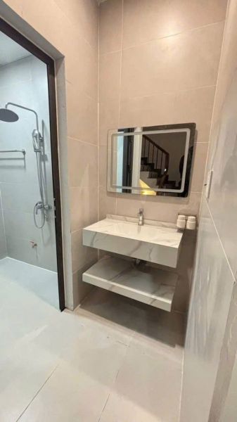 Bán 3 Căn Nhà 3 Tầng Ngõ 218 Vũ Hựu, Ph Thanh Bình, Tp Hd, 45.3M2, 3 Ngủ, 3Vs, Ngõ Oto - 643015