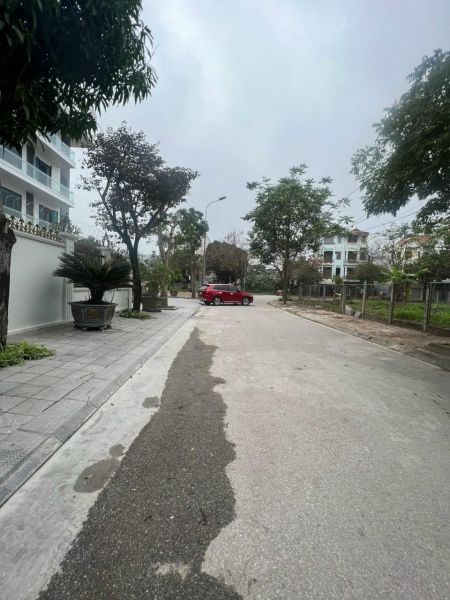 Bán Đất Mặt Phố Trần Quốc Lặc, Ph Quang Trung, Tp Hd, 499M2, Mt 13.7M, Gần Hồ Hòa Bình - 643093