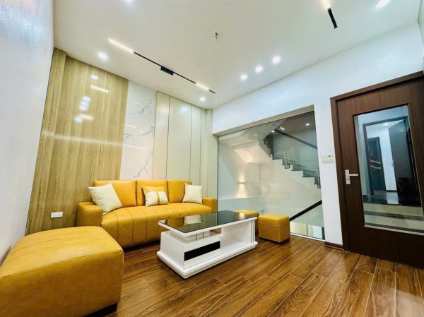 Bán Căn Nhà 4 Tầng Ngõ Phố Nguyễn Trãi, Ph Thành Đông, Tp Hp, 45M2, Mt 4.1M, Lô Góc, Gara - 643138