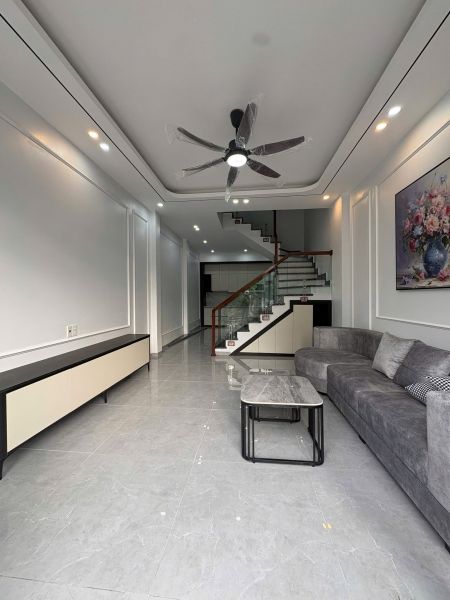 Bán Căn Nhà 3 Tầng Ngõ Phố Đỗ Xá, Ph Tứ Minh, Tp Hd, 42.9M2, Mt 4M, 3 Ngủ, 3 Vs, Chỉ 2.4X Tỷ - 643192