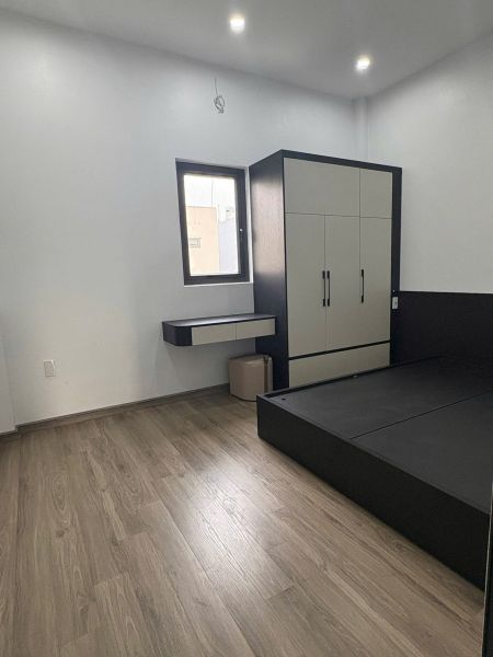 Bán Căn Nhà 3 Tầng Ngõ Phố Đỗ Xá, Ph Tứ Minh, Tp Hd, 42.9M2, Mt 4M, 3 Ngủ, 3 Vs, Chỉ 2.4X Tỷ - 643198