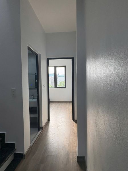 Bán Căn Nhà 3 Tầng Ngõ Phố Đỗ Xá, Ph Tứ Minh, Tp Hd, 42.9M2, Mt 4M, 3 Ngủ, 3 Vs, Chỉ 2.4X Tỷ - 643204