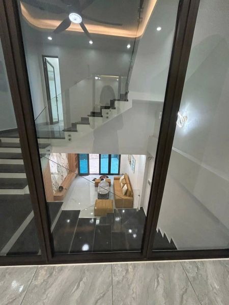 Bán Căn Nhà 4 Tầng Ngõ Đường Nguyễn Văn Linh, Ph Thanh Bình, Tp Hd, 50M2, Mt 4M, 3 Ngủ - 643228