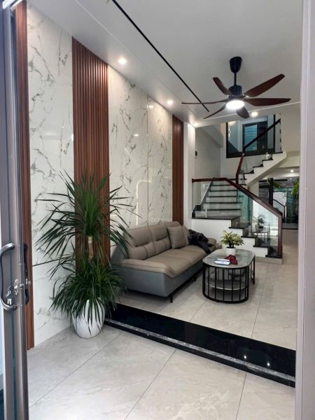 Bán Nhà 3 Tầng Ngõ Phố Nguyễn Đình Chiểu, Ph Ngọc Châu, Tp Hd, 40.5M2, 3 Ngủ, Gần Đường - 643258