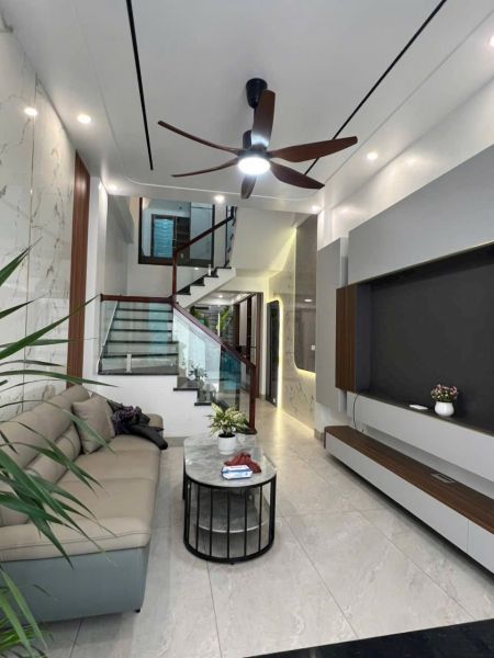 Bán Nhà 3 Tầng Ngõ Phố Nguyễn Đình Chiểu, Ph Ngọc Châu, Tp Hd, 40.5M2, 3 Ngủ, Gần Đường - 643261