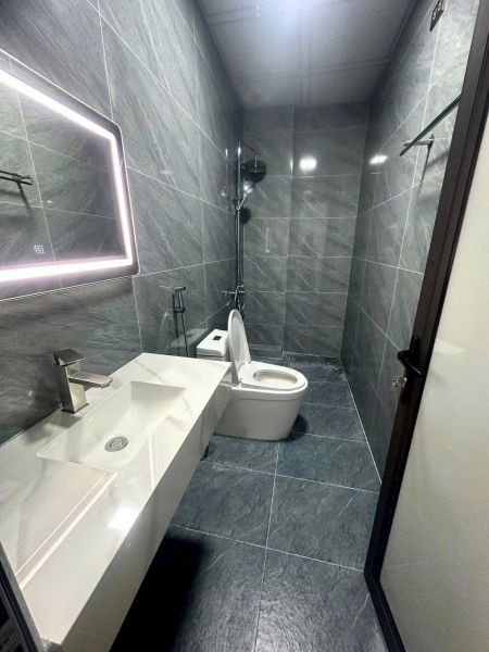 Bán Căn Nhà 3 Tầng Ngõ Phố Bình Lộc, Ph Tân Bình, Tp Hd, 48.4M2, Mt 4.6M, 3 Ngủ, 3 Vs, Ngõ Oto - 643288