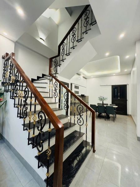 Bán 2 Căn Nhà 3 Tầng Ngõ Phố Lê Viết Hưng, Ph Ngọc Châu, Tp Hd, 46M2, Mt 4M, 3 Ngủ, Ngõ Oto - 643369