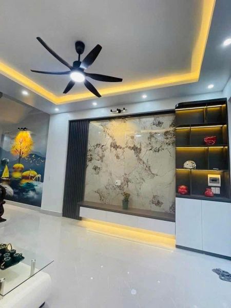 Bán Căn Nhà 3.5 Tầng Ngõ Đường Hồng Quang, Tp Hải Dương, 52.8M2, Mt 4.32M, 4 Ngủ, Ngõ Oto - 643477