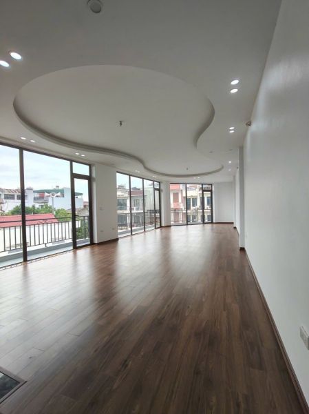 Bán Căn Góc Mặt Đường Lê Thanh Nghị, Tp Hải Dương, 84.3M2, 5 Tầng, Kd Buôn Bán, Giá Tốt - 643735