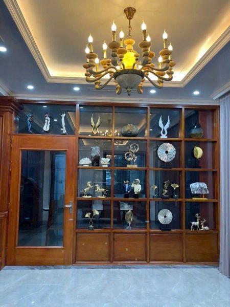 Cho Thuê Căn Biệt Thự 3 Tầng Khu Ecopark, Tp Hải Dương, 200M2, Sân Vườn Đẹp, An Ninh - 643819