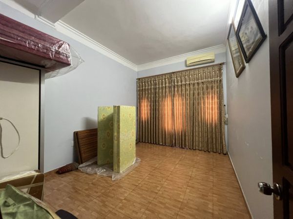 Bán Căn Nhà Mặt Phố Khu Đông Nam Cường, Tp Hd, 72M2, 4 Tầng, 5 Ngủ, 3 Vs, Mt 4M, 5.X Tỷ - 643924