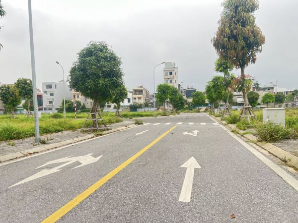 Bán Lô Đất Mặt Phố Kdc Trái Bầu, Ph Lê Thanh Nghị, Tp Hd, 69.75M2, Mt 4.5M, Đường 13.5M - 643957