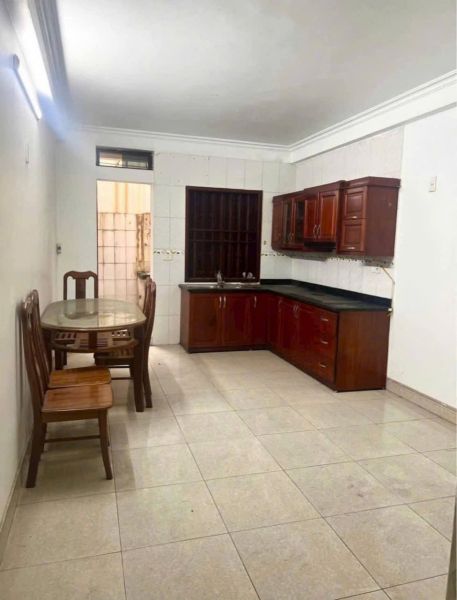 Bán Nhà 3 Tầng Ngõ Phố Phạm Thị Trân, Ph Phạm Ngũ Lão, Tp Hd, 68.5M2, Mt 4M, 4 Ngủ - 643984