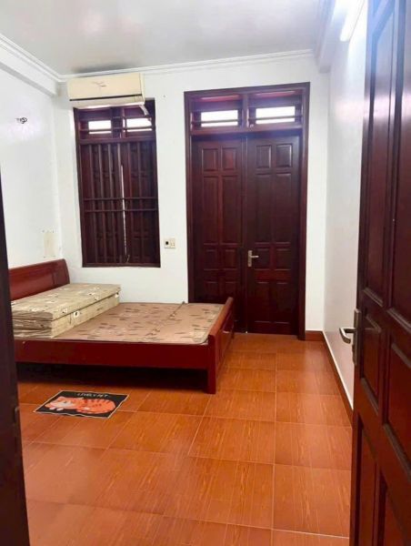 Bán Nhà 3 Tầng Ngõ Phố Phạm Thị Trân, Ph Phạm Ngũ Lão, Tp Hd, 68.5M2, Mt 4M, 4 Ngủ - 643990