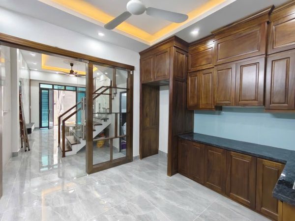 Bán Căn Nhà 3 Tầng Ngõ 166 Vũ Hựu, Ph Thanh Bình, Tp Hd, 43.7M2, 3 Ngủ, 3 Vs, Chỉ 2.69 Tỷ - 644065
