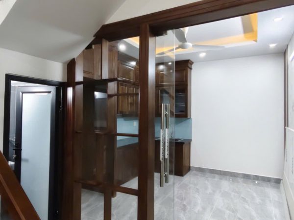 Bán Căn Nhà 3 Tầng Ngõ 166 Vũ Hựu, Ph Thanh Bình, Tp Hd, 43.7M2, 3 Ngủ, 3 Vs, Chỉ 2.69 Tỷ - 644068