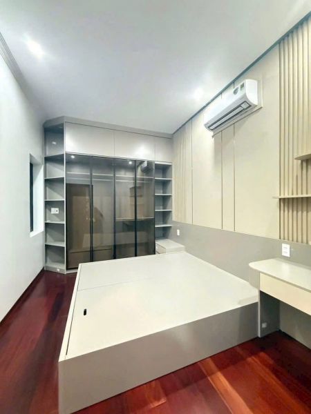 Bán Căn Biệt Thự Mặt Phố Khu Đỉnh Long, Ph Tân Bình, Tp Hd, 174M2, Mt 12M, Thang Máy - 644182