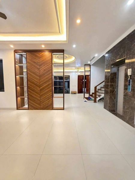 Bán Căn Biệt Thự Mặt Phố Khu Đỉnh Long, Ph Tân Bình, Tp Hd, 174M2, Mt 12M, Thang Máy - 644191