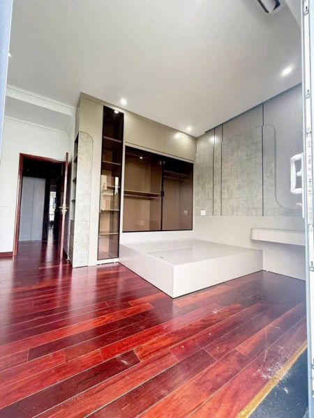 Bán Căn Biệt Thự Mặt Phố Khu Đỉnh Long, Ph Tân Bình, Tp Hd, 174M2, Mt 12M, Thang Máy - 644212