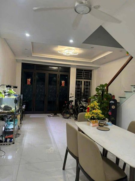 Bán Căn Nhà 3.5 Tầng Ngõ Phố Phan Chu Trinh, Ph Nhị Châu, Tp Hd, 50M2, Mt 5.12M, 3 Ngủ - 644302