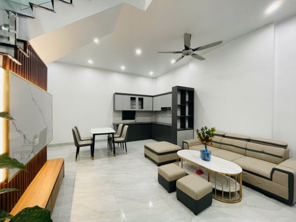 Bán Căn Nhà 3 Tầng Ngõ Phố Phan Chu Trinh, Ph Nhị Châu, Tp Hd, 42M2, Mt 5M, 3 Ngủ, 3 Vs - 644323
