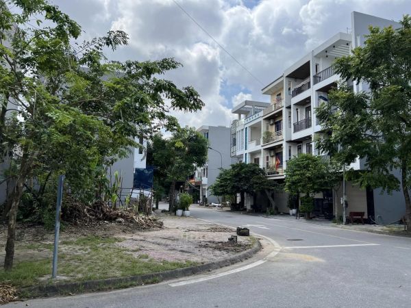 Bán Lô Đất Nhà Vườn Kđt Tuệ Tĩnh, Ph Cẩm Thượng, Tp Hd, 128.9M2, 2 Mặt Đường, 7.X Tỷ - 644368