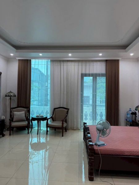 Bán Căn Nhà 4 Tầng Lô Góc, Thang Máy, Mặt Phố Phường Trần Hưng Đạo, Tp Hd, 73.3M2, Mt 6M - 644392