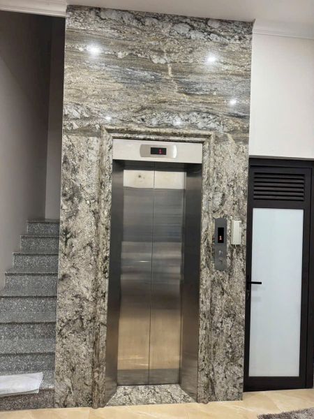 Bán Căn Nhà 4 Tầng Lô Góc, Thang Máy, Mặt Phố Phường Trần Hưng Đạo, Tp Hd, 73.3M2, Mt 6M - 644395