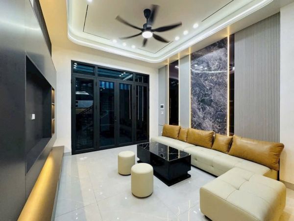Bán Nhà Ngõ Phố Hàn Thượng, Phường Thành Đông, Tp Hd, 41M2, Mt 4M, 3 Ngủ, 2 Vs, 2.X Tỷ - 644563