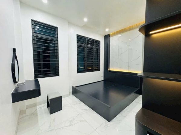 Bán Nhà Ngõ Phố Hàn Thượng, Phường Thành Đông, Tp Hd, 41M2, Mt 4M, 3 Ngủ, 2 Vs, 2.X Tỷ - 644572