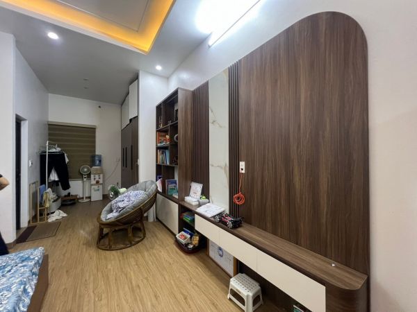 Bán Nhà 3 Tầng Gần Khu Vịt Cỏ Hồ Sen, Ph Tân Bình, Tp Hd, 75M2, 3 Ngủ, Nhà Đẹp, Giá Tốt - 644662
